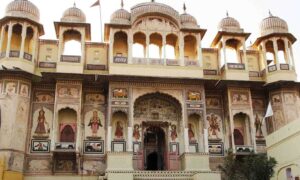 mandawa - Golden Triangle tour package with Mandawa by taxi